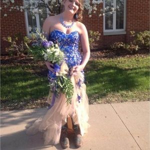 Prom dress for sale.